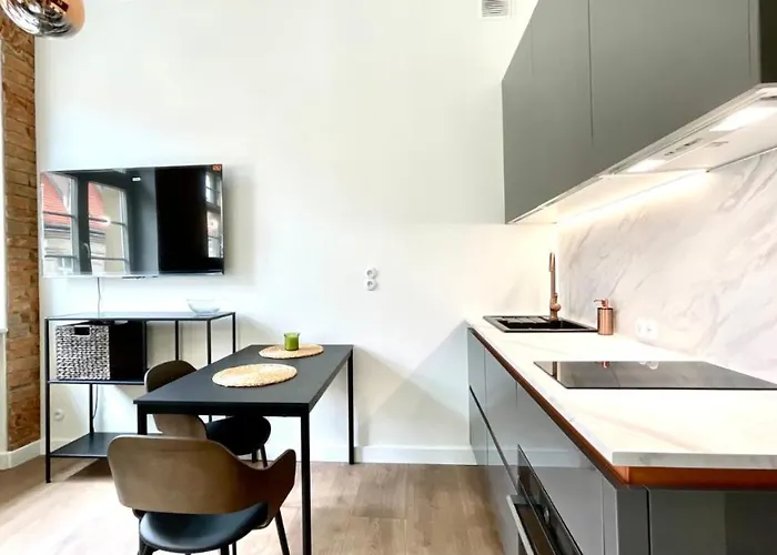 Zielona Kanapa - Za 100m Rynek * 브로츠와프